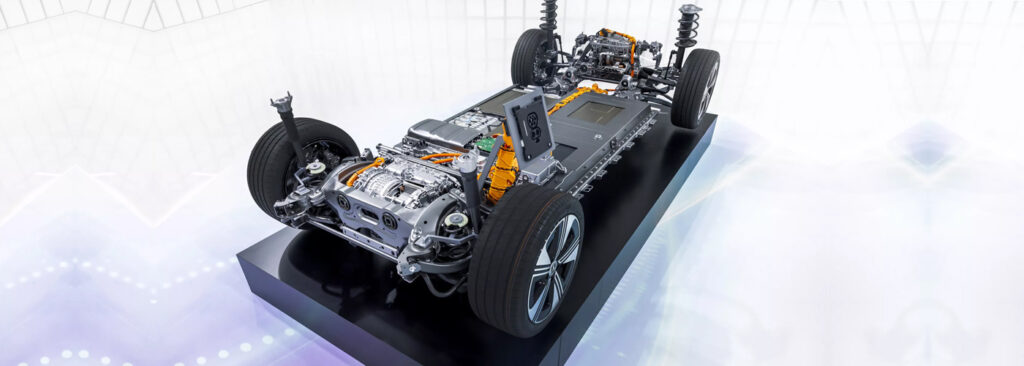 Mercedes Benz CLA Hybrid Powertrain