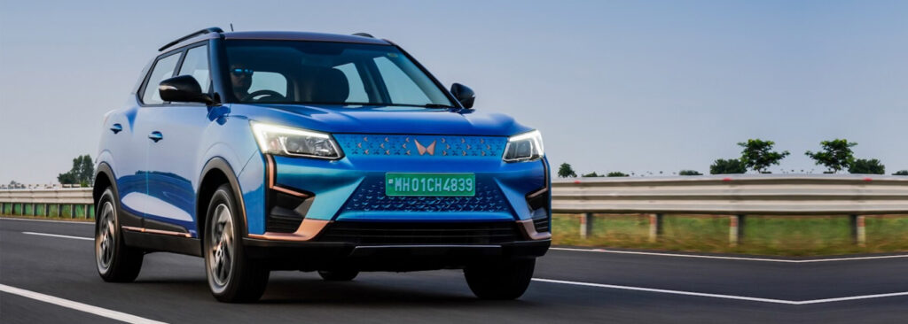Mahindra XUV400 Offers
