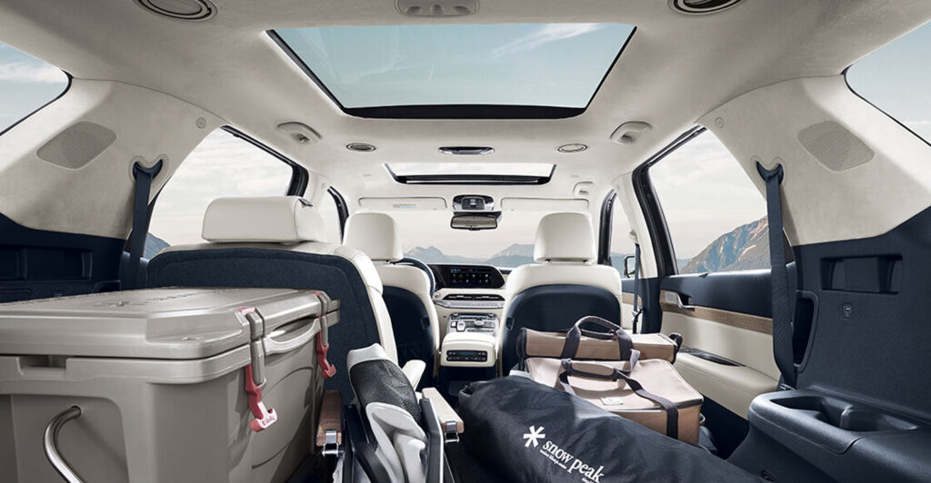 Hyundai Palisade interior and features